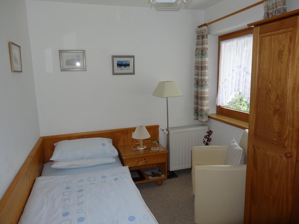 Haus Karl'S Ruh Bed & Breakfast Ehrwald Cameră foto