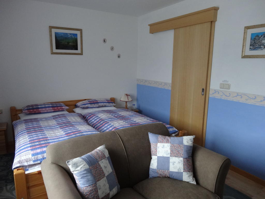 Haus Karl'S Ruh Bed & Breakfast Ehrwald Cameră foto